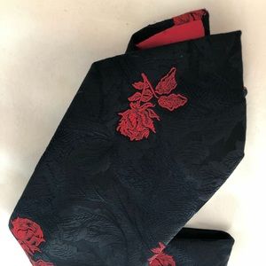 Men’s Tie. Red and black